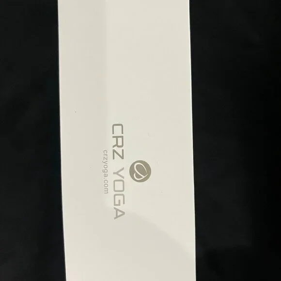 CRZ YOGA Women's Fleece Lined Zip Up Cropped Hoodie - Long Sleeve with Thumbhole - Picture 9 of 9